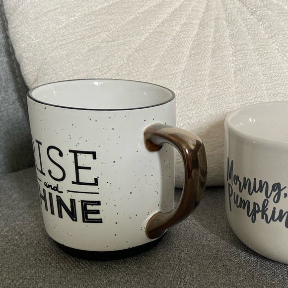 Set of 2 mugs - Picture 4 of 9